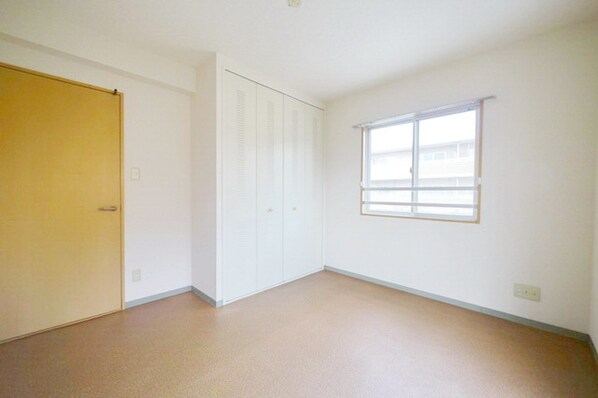 キングホームズ2番館の物件内観写真